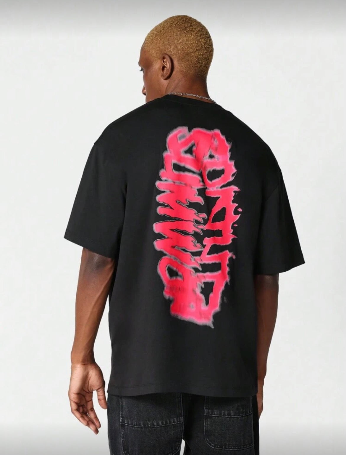 Sumwon Black and Pink T-Shirt