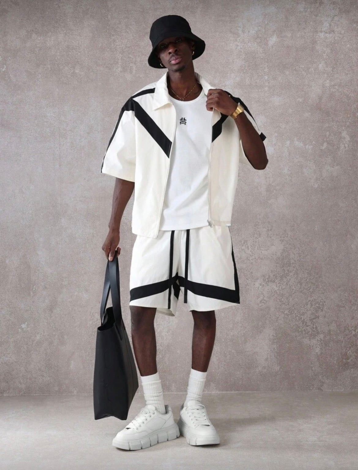 Sumwon White Two Piece