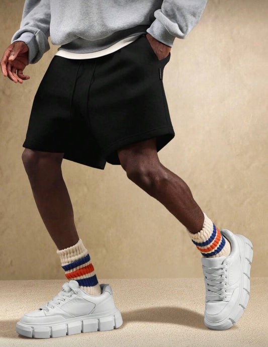 Sumwon Plain Black Shorts